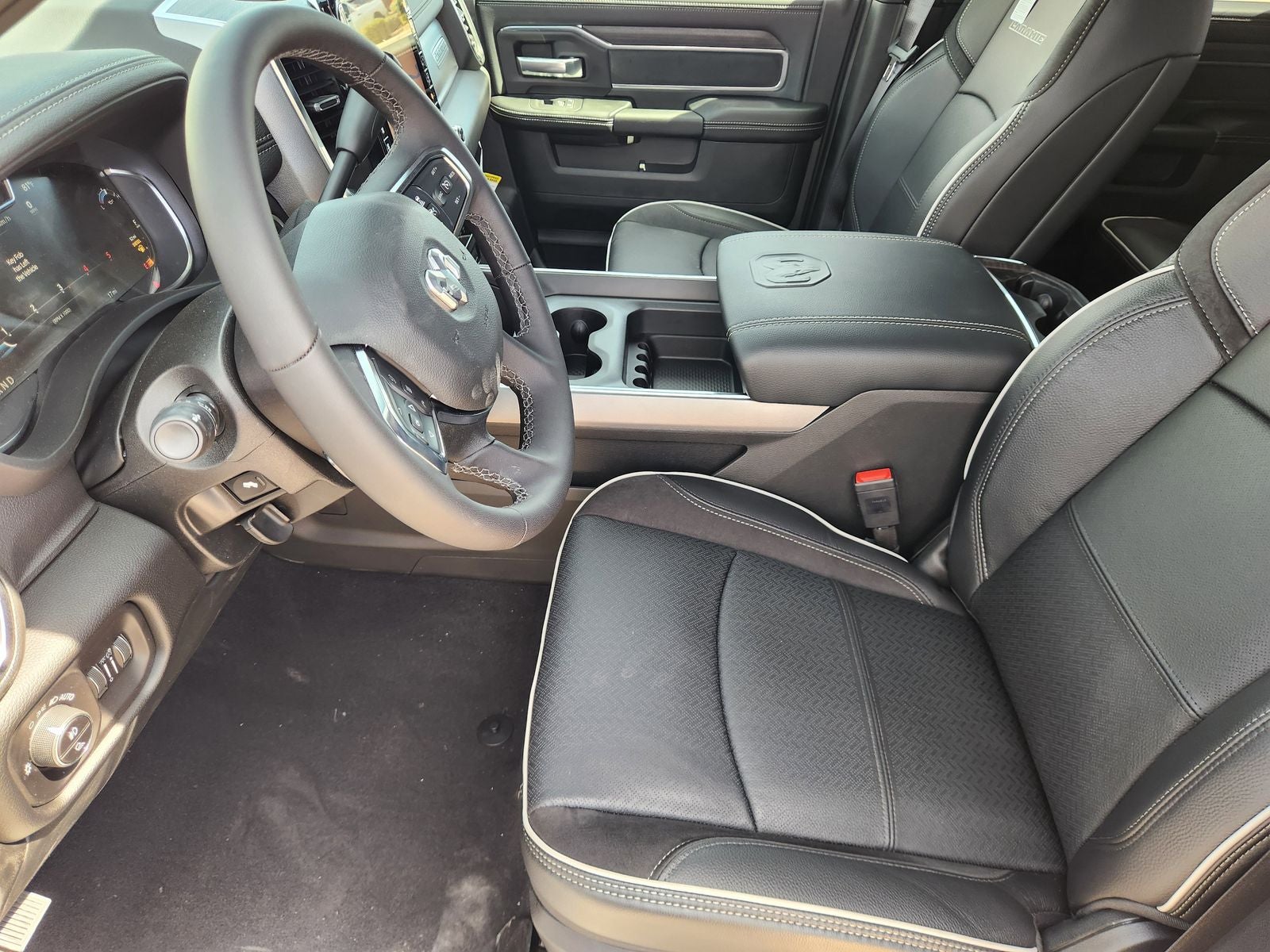 2026 RAM Ram 2500 RAM 2500 LARAMIE MEGA CAB 4X4 6'4' BOX