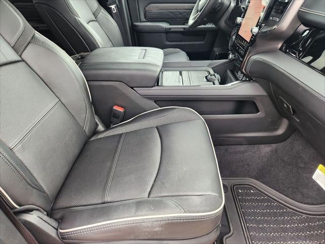 2026 RAM Ram 2500 RAM 2500 LIMITED CREW CAB 4X4 6'4' BOX