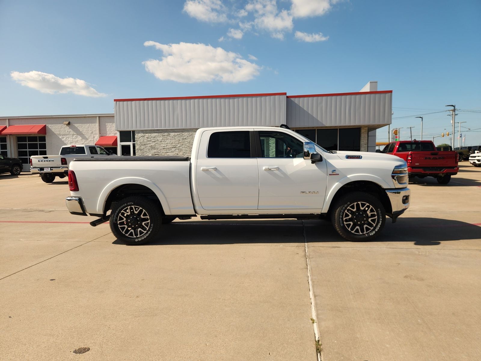 2026 RAM Ram 2500 RAM 2500 LIMITED LONGHORN CREW CAB 4X4 6'4' BOX