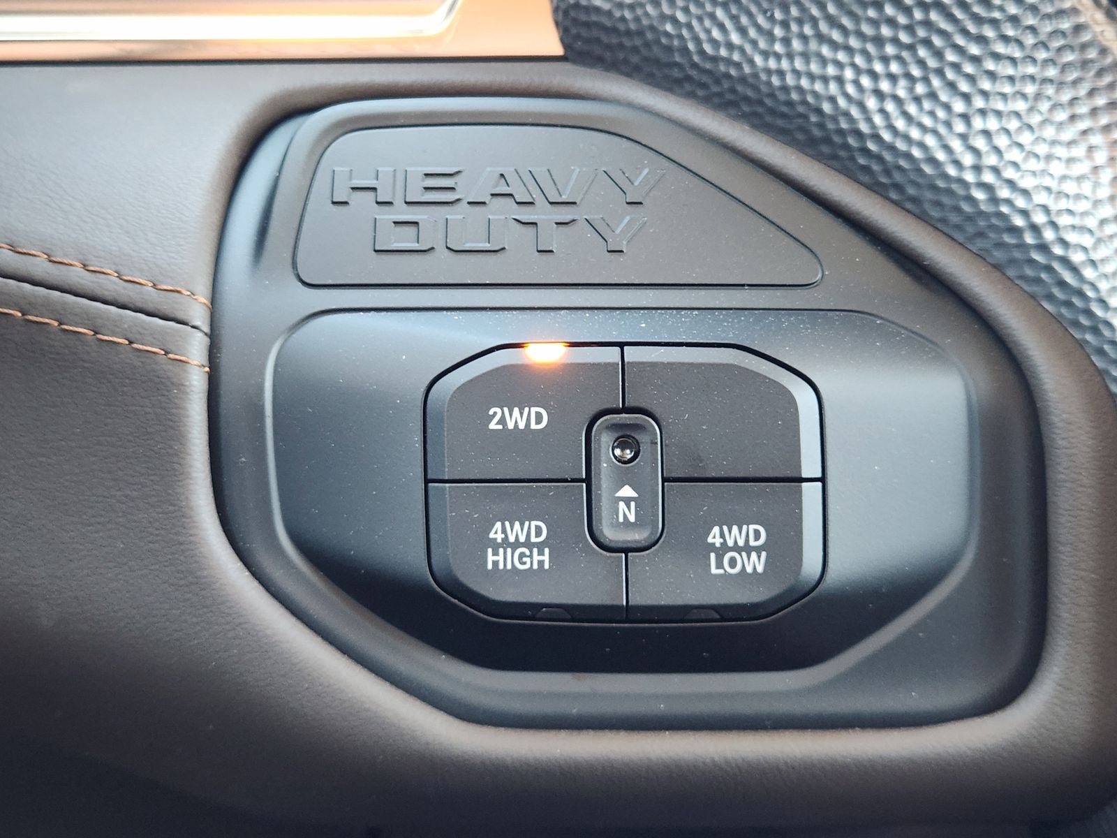 2026 RAM Ram 2500 RAM 2500 LIMITED LONGHORN CREW CAB 4X4 6'4' BOX