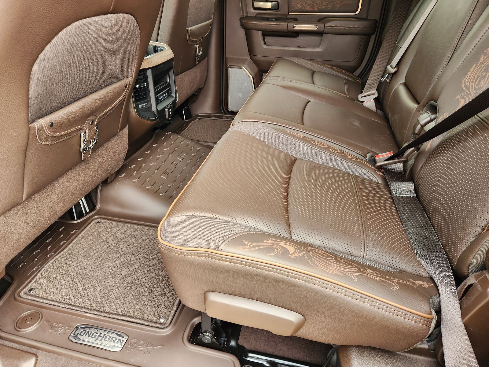 2026 RAM Ram 2500 RAM 2500 LIMITED LONGHORN MEGA CAB 4X4 6'4' BOX