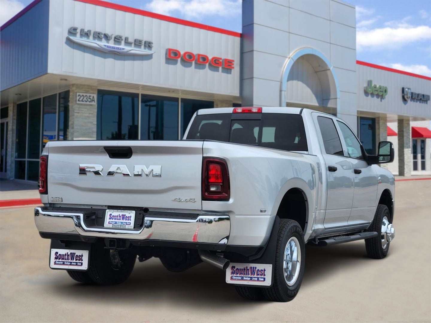 2026 RAM Ram 3500 RAM 3500 TRADESMAN CREW CAB 4X4 8' BOX