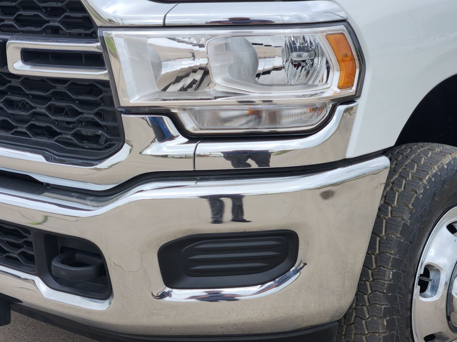 2024 RAM Ram 3500 Tradesman Crew Cab 4x4 8' Box