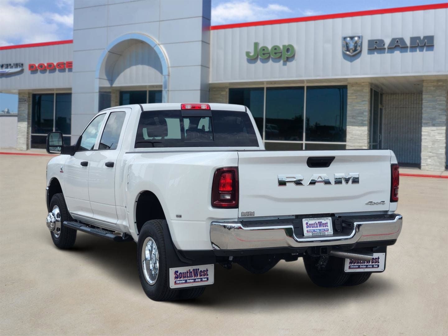 2026 RAM Ram 3500 RAM 3500 TRADESMAN CREW CAB 4X4 8' BOX