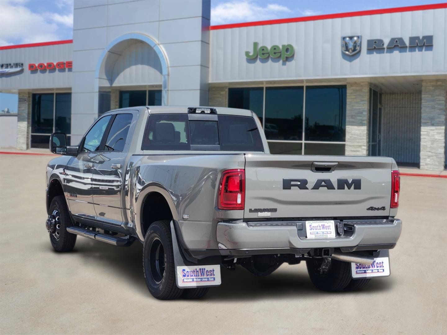 2026 RAM Ram 3500 RAM 3500 LARAMIE CREW CAB 4X4 8' BOX