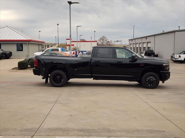 2026 RAM Ram 3500 RAM 3500 LARAMIE CREW CAB 4X4 8' BOX