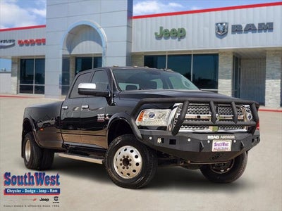 2017 RAM Ram 3500 Laramie Crew Cab 4x4 8' Box