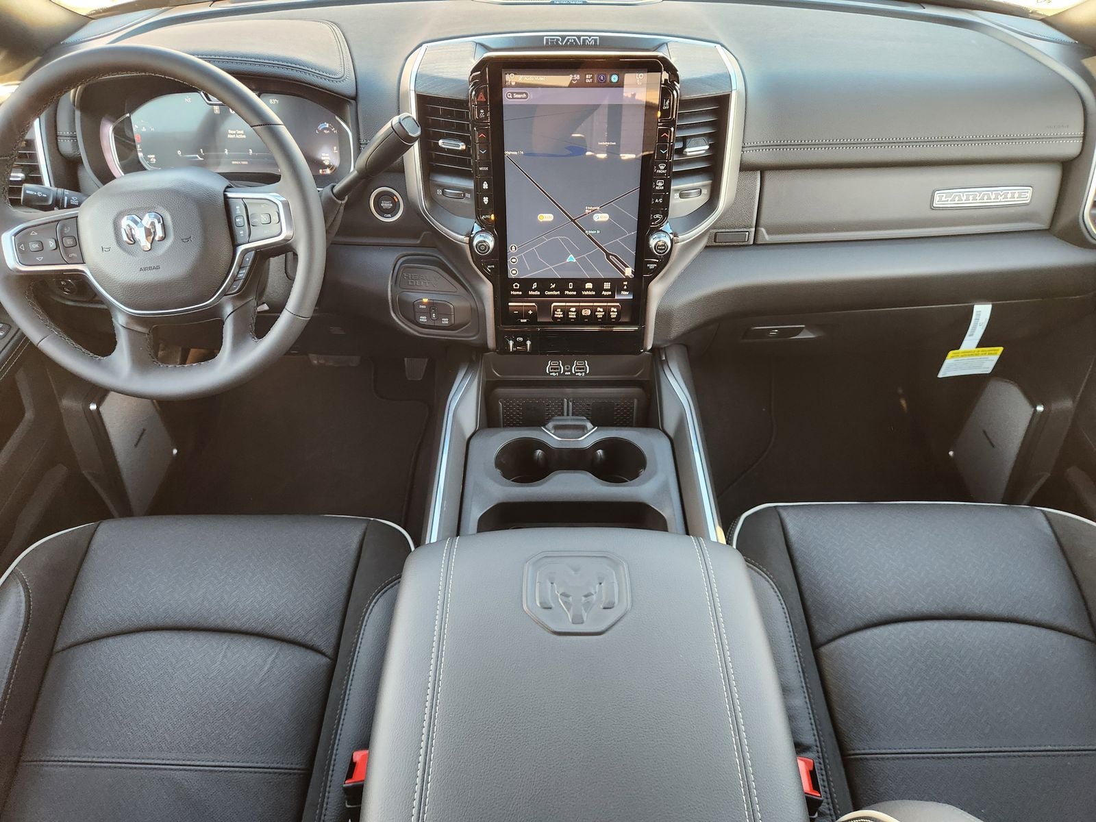 2026 RAM Ram 3500 RAM 3500 LARAMIE CREW CAB 4X4 8' BOX