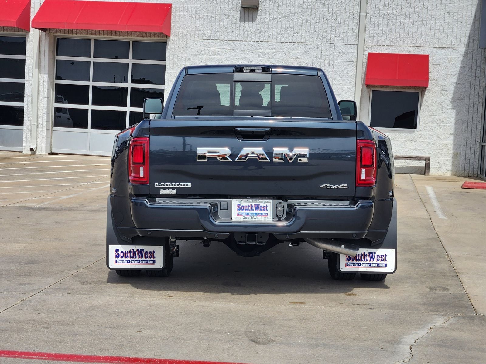 2026 RAM Ram 3500 RAM 3500 LARAMIE MEGA CAB 4X4 6'4' BOX