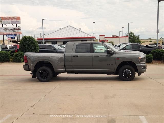 2026 RAM Ram 3500 RAM 3500 LARAMIE MEGA CAB 4X4 6'4' BOX