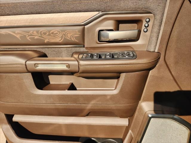 2026 RAM Ram 3500 RAM 3500 LIMITED LONGHORN MEGA CAB 4X4 6'4' BOX