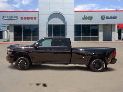 2026 RAM Ram 3500 RAM 3500 LIMITED CREW CAB 4X4 8' BOX
