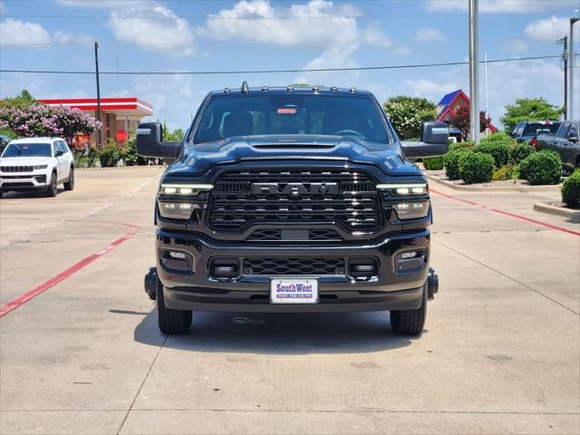 2026 RAM Ram 3500 RAM 3500 LIMITED CREW CAB 4X4 8' BOX