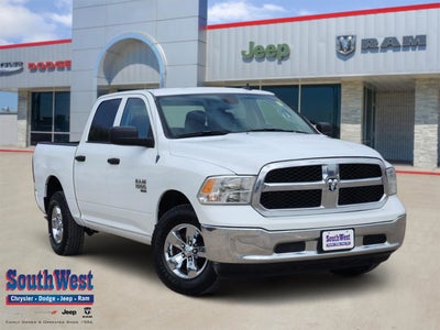 2023 RAM 1500 Classic SLT Crew Cab 4x4 5'7' Box