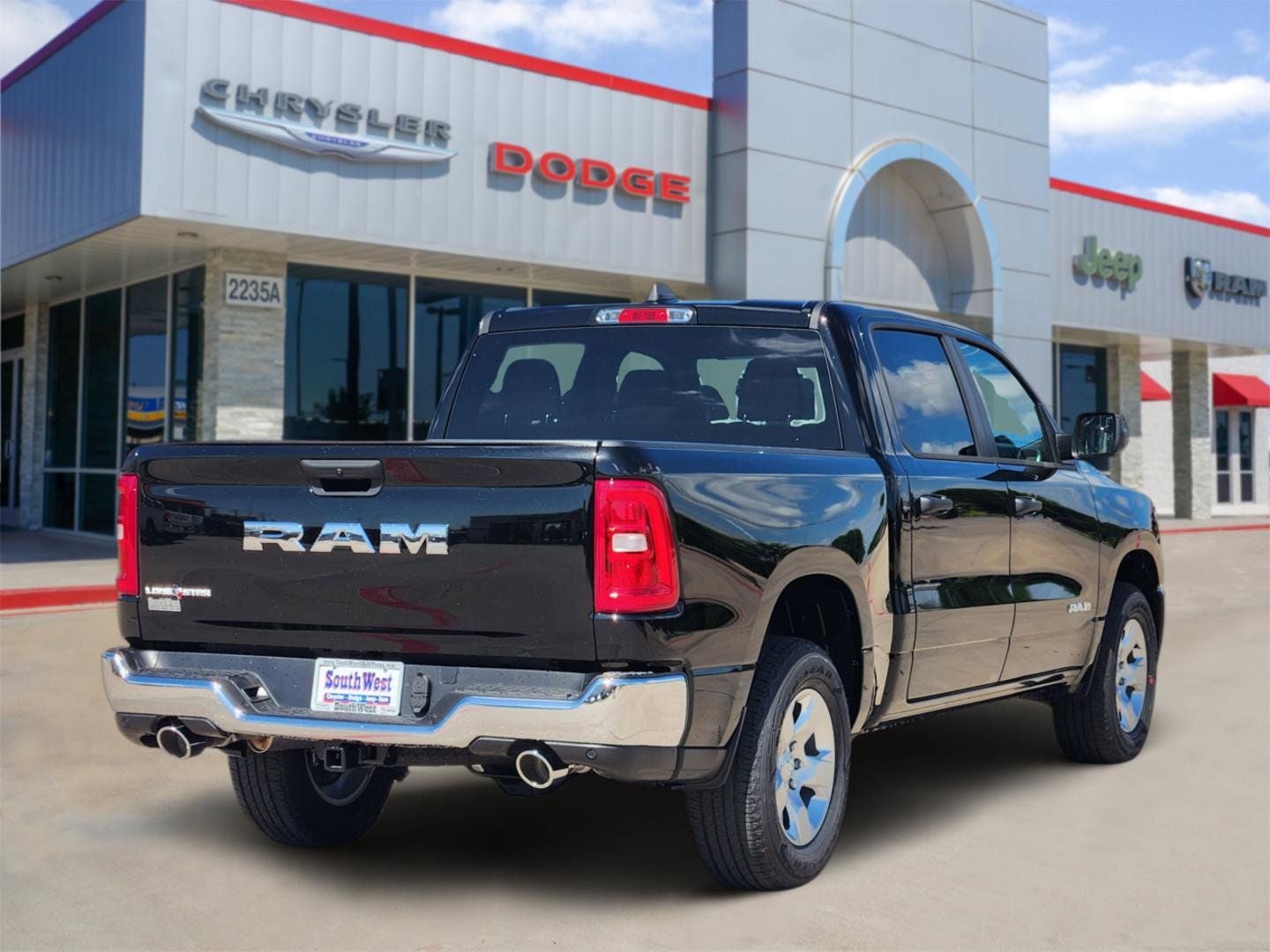 2026 RAM Ram 1500 RAM 1500 LONE STAR CREW CAB 4X2 5'7' BOX