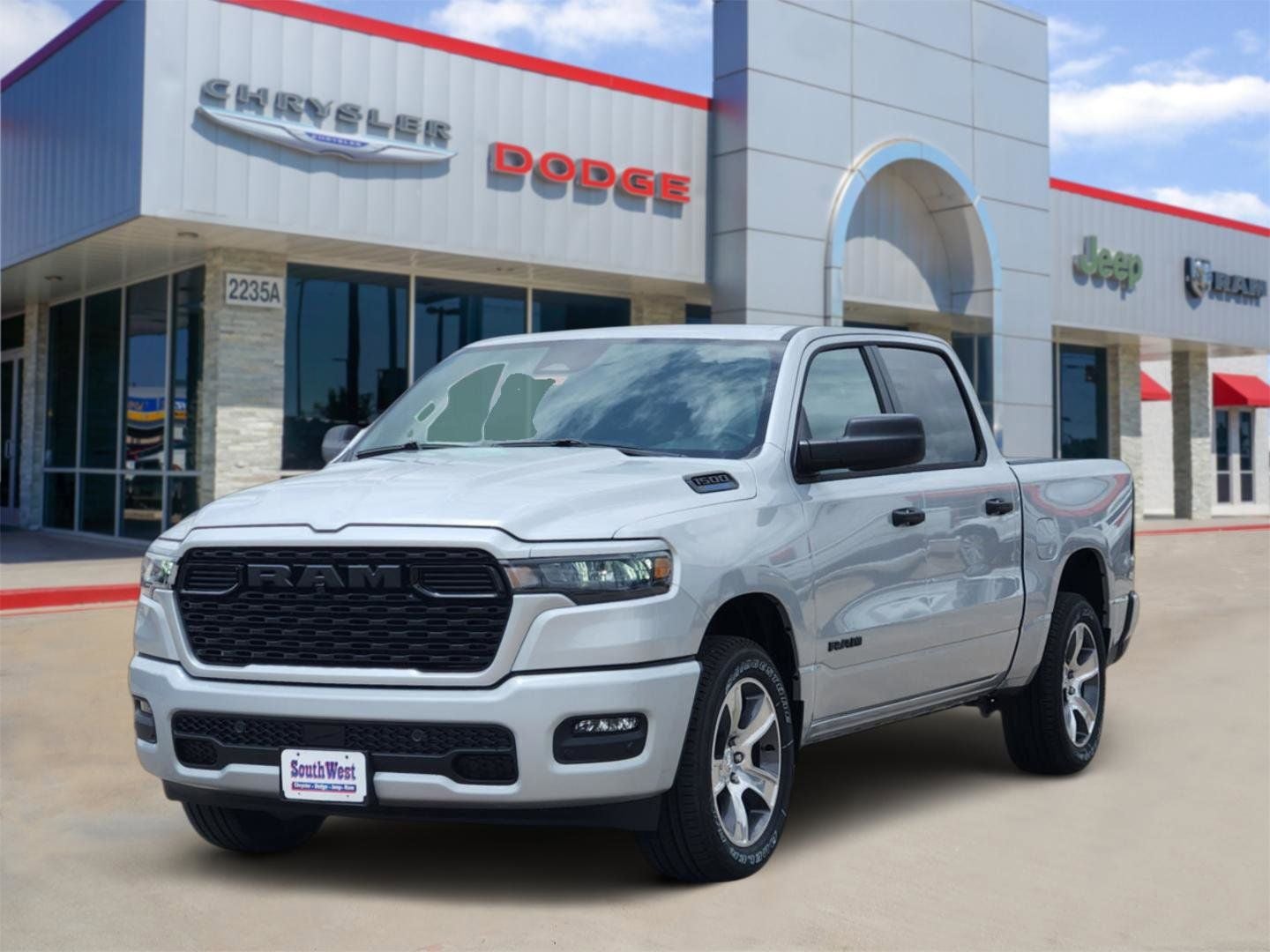 2026 RAM Ram 1500 RAM 1500 EXPRESS CREW CAB 4X2 5'7' BOX