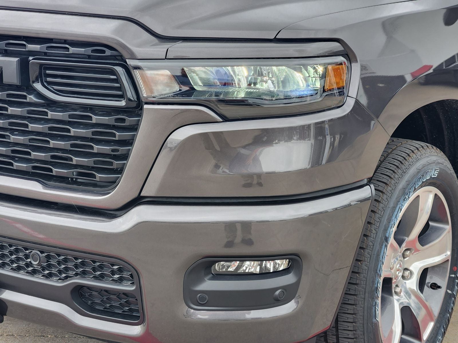 2026 RAM Ram 1500 RAM 1500 EXPRESS CREW CAB 4X2 5'7' BOX