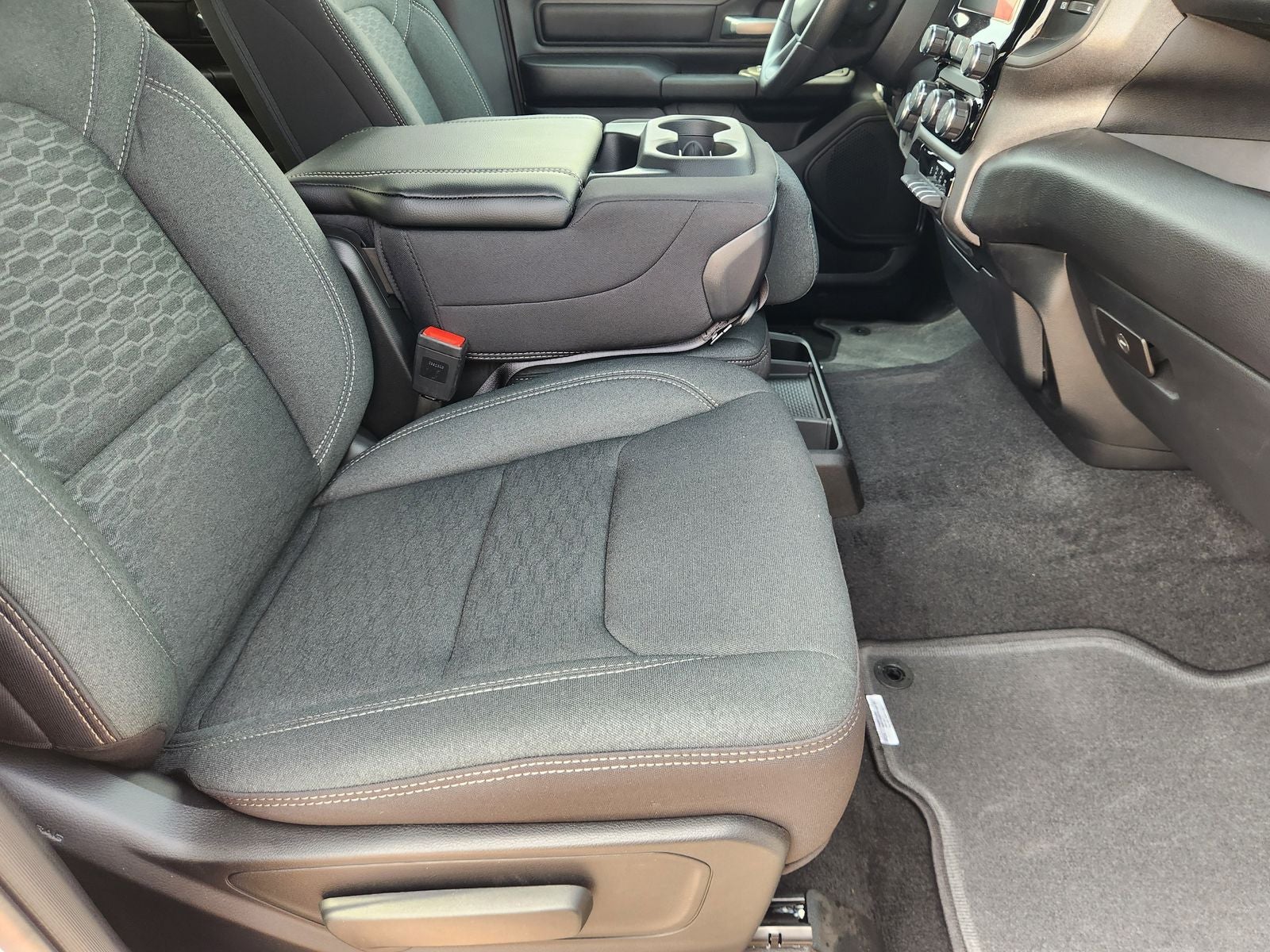 2026 RAM Ram 1500 RAM 1500 EXPRESS CREW CAB 4X2 5'7' BOX