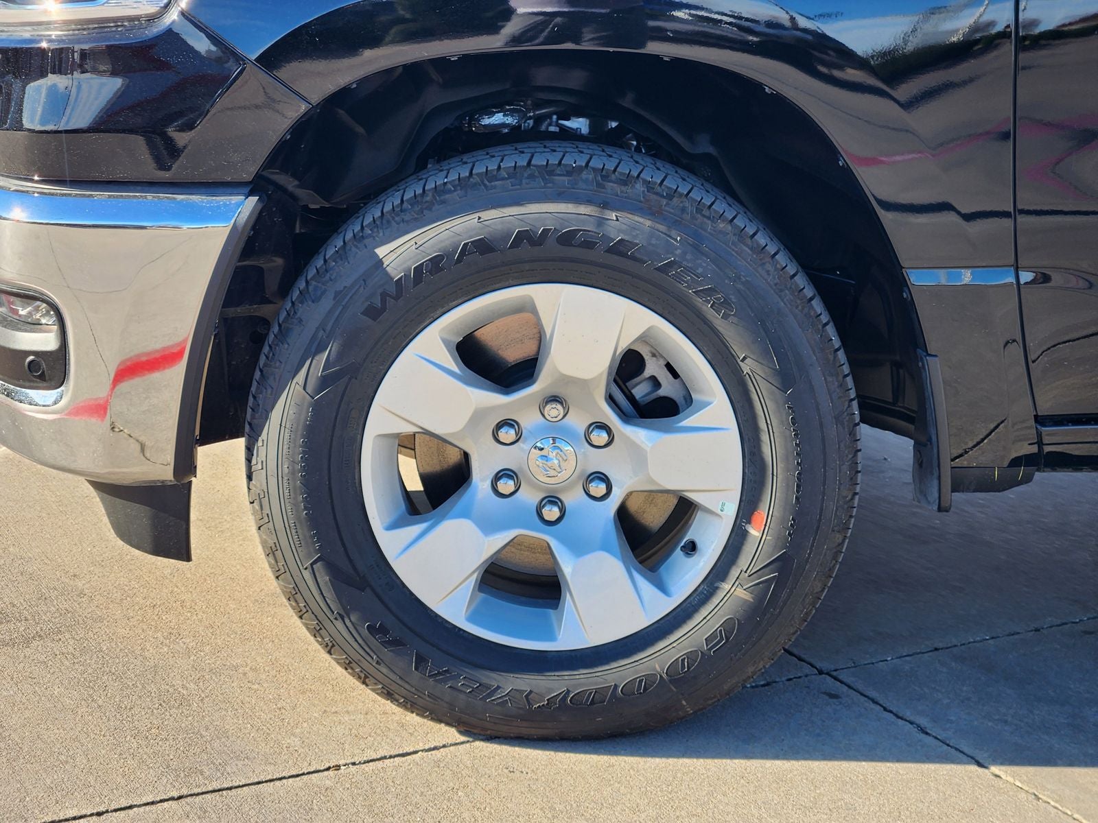 2026 RAM Ram 1500 RAM 1500 LONE STAR CREW CAB 4X4 5'7' BOX