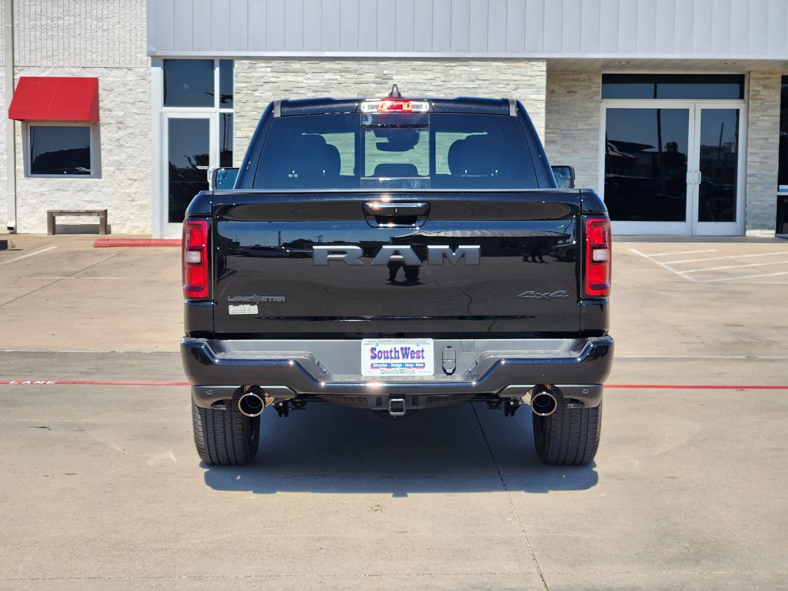 2026 RAM Ram 1500 RAM 1500 LONE STAR CREW CAB 4X4 5'7' BOX