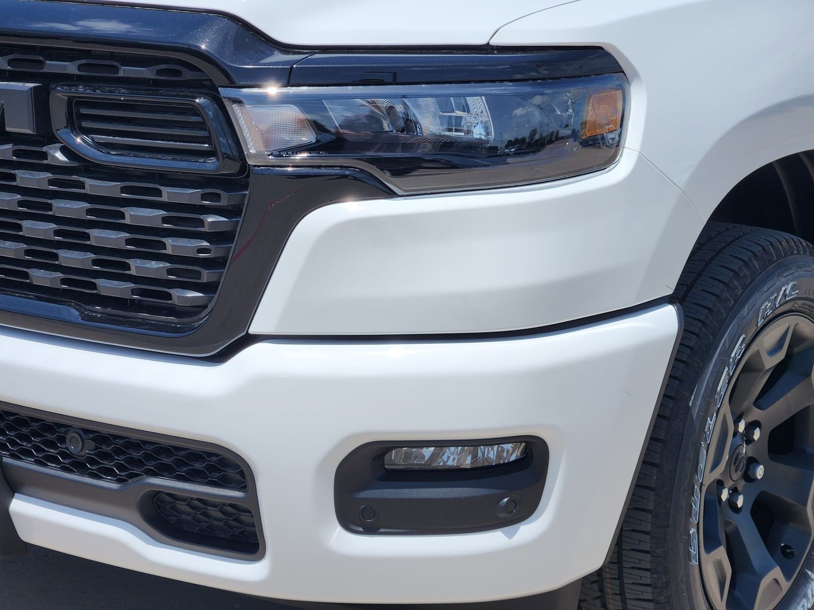 2026 RAM Ram 1500 RAM 1500 EXPRESS CREW CAB 4X4 5'7' BOX