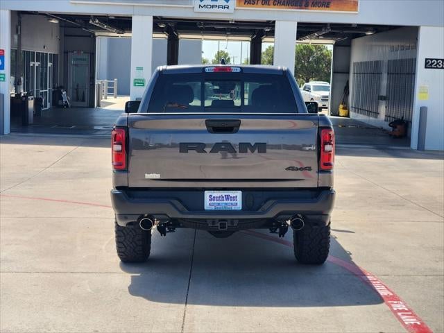 2026 RAM Ram 1500 RAM 1500 WARLOCK CREW CAB 4X4 5'7' BOX