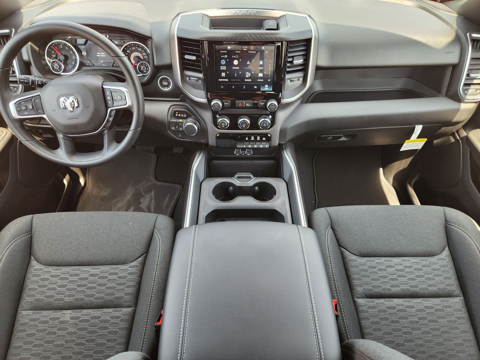2026 RAM Ram 1500 RAM 1500 EXPRESS CREW CAB 4X4 5'7' BOX