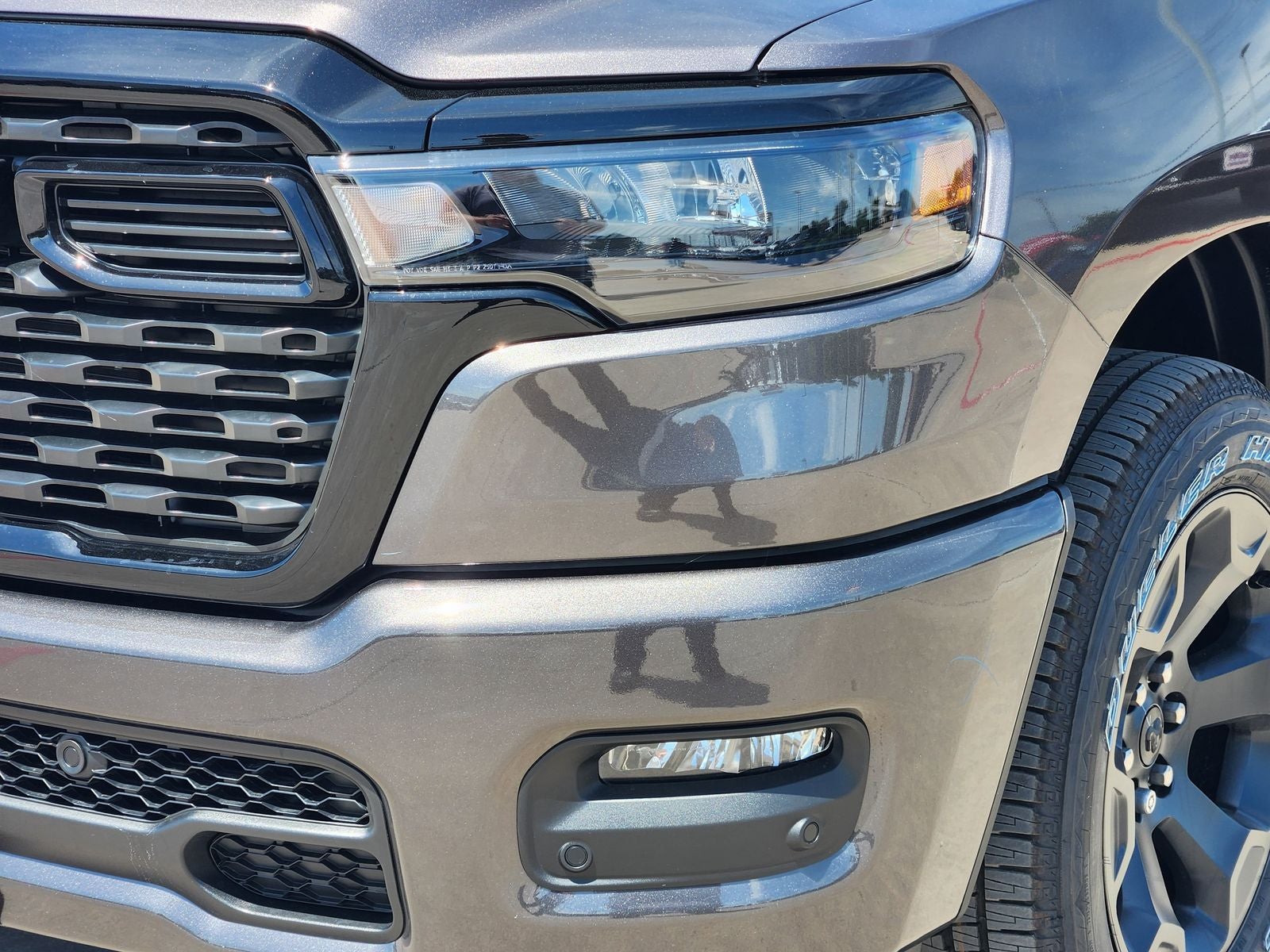 2026 RAM Ram 1500 RAM 1500 EXPRESS CREW CAB 4X4 5'7' BOX