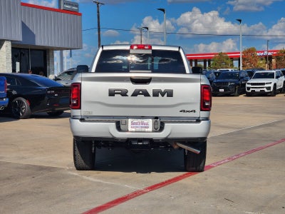 2027 RAM Ram 2500 RAM 2500 BLACK EXPRESS CREW CAB 4X4 6'4' BOX