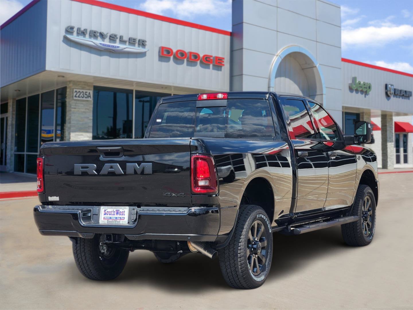2027 RAM Ram 2500 RAM 2500 BLACK EXPRESS CREW CAB 4X4 6'4' BOX