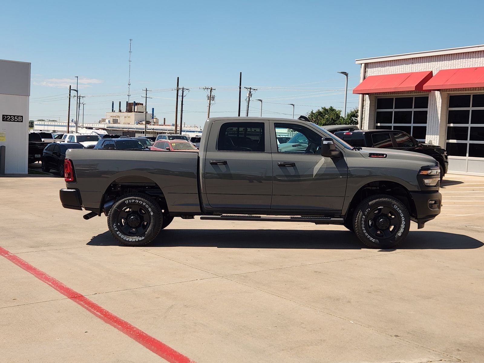 2026 RAM Ram 2500 RAM 2500 TRADESMAN CREW CAB 4X4 6'4' BOX