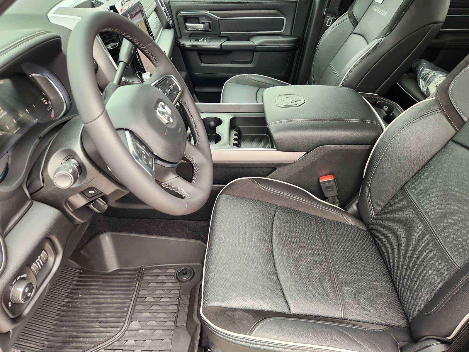 2026 RAM Ram 2500 RAM 2500 LARAMIE CREW CAB 4X4 6'4' BOX