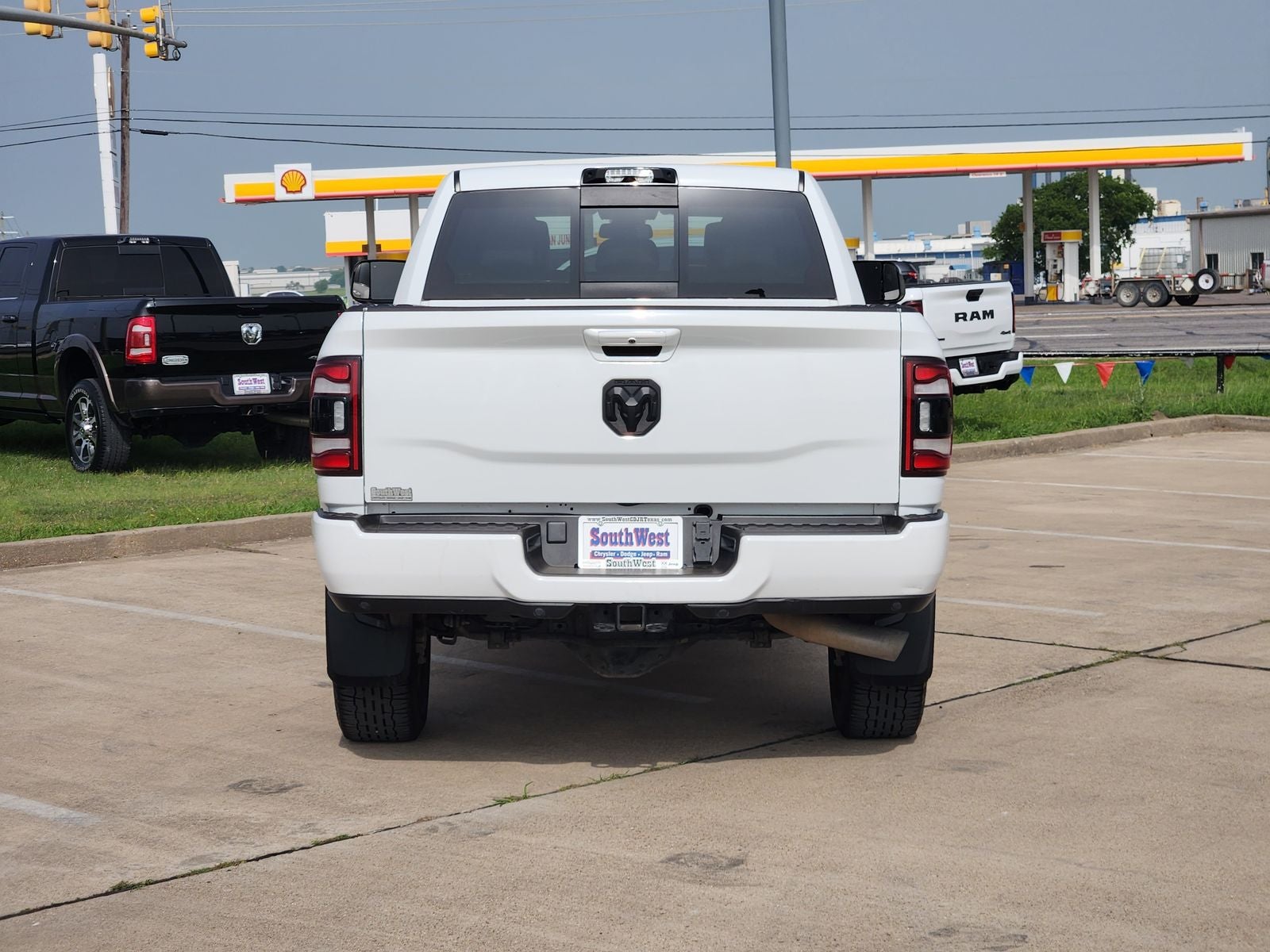 2022 RAM Ram 2500 Laramie Mega Cab 4x4 6'4' Box