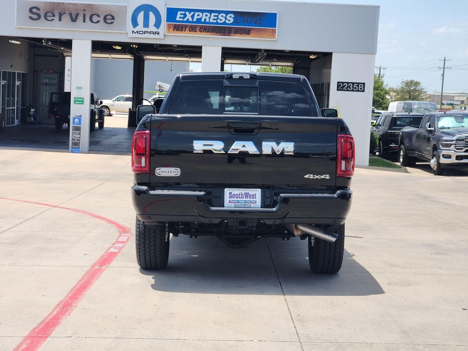 2026 RAM Ram 2500 RAM 2500 LIMITED LONGHORN CREW CAB 4X4 6'4' BOX