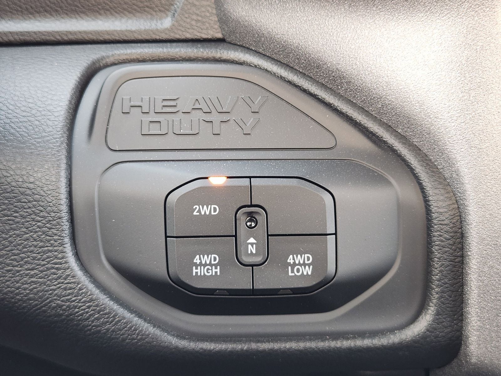 2026 RAM Ram 5500 Chassis Cab RAM 5500 TRADESMAN CHASSIS REGULAR CAB 4X4 84' CA