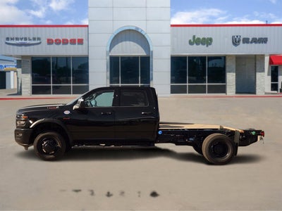 2026 RAM Ram 3500 Chassis Cab RAM 3500 TRADESMAN CREW CAB CHASSIS 4X4 60' CA