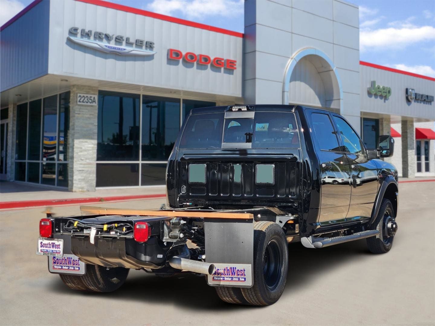 2026 RAM Ram 3500 Chassis Cab RAM 3500 TRADESMAN CREW CAB CHASSIS 4X4 60' CA