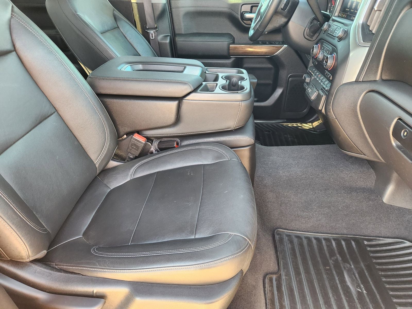 2020 Chevrolet Silverado 1500 4WD Crew Cab Short Bed LT