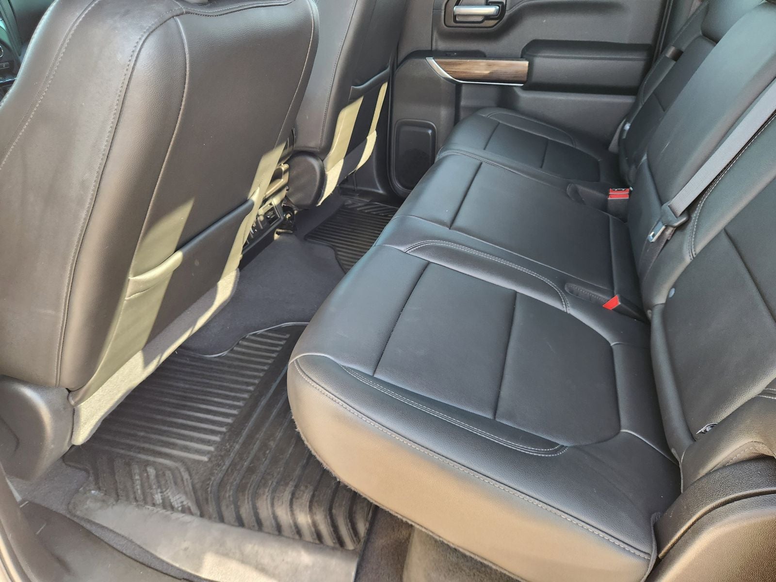 2020 Chevrolet Silverado 1500 4WD Crew Cab Short Bed LT