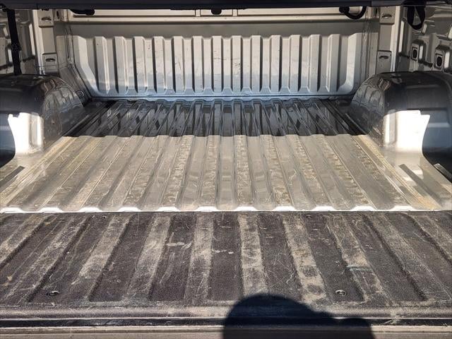 2020 Chevrolet Silverado 1500 4WD Crew Cab Short Bed LT