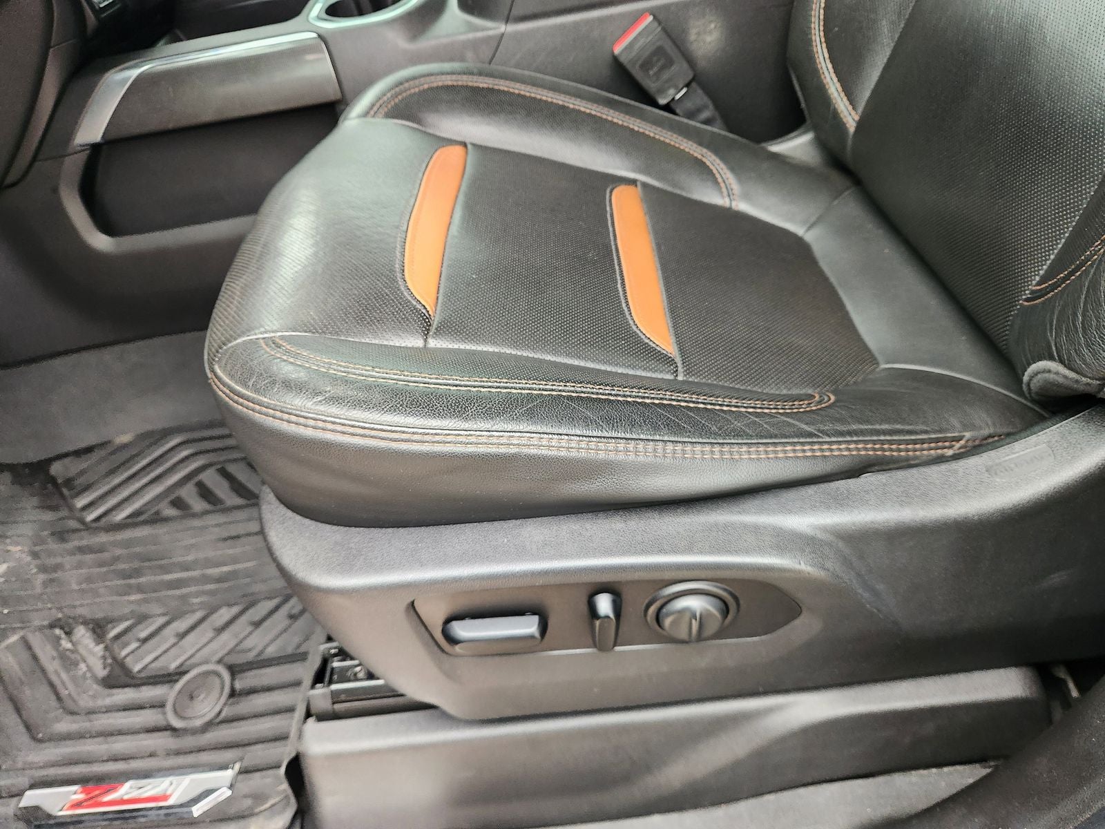 2021 Chevrolet Silverado 1500 4WD Crew Cab Short Bed RST