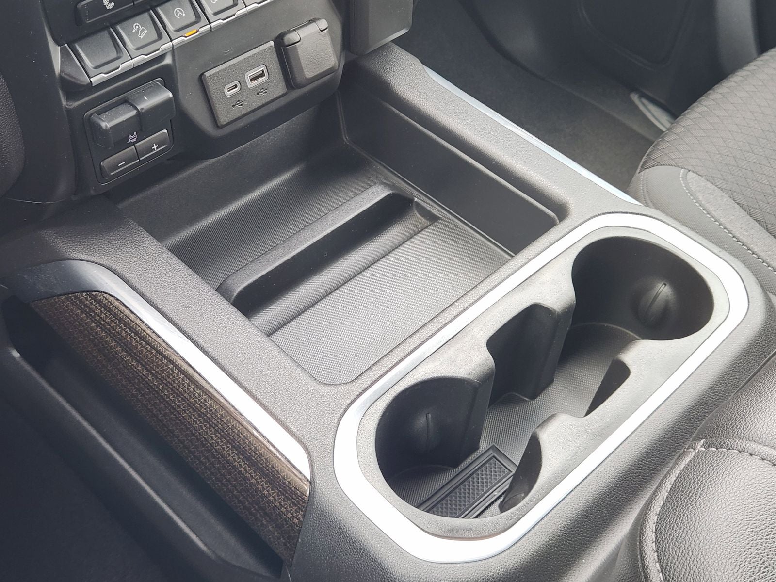 2020 Chevrolet Silverado 1500 4WD Crew Cab Short Bed RST