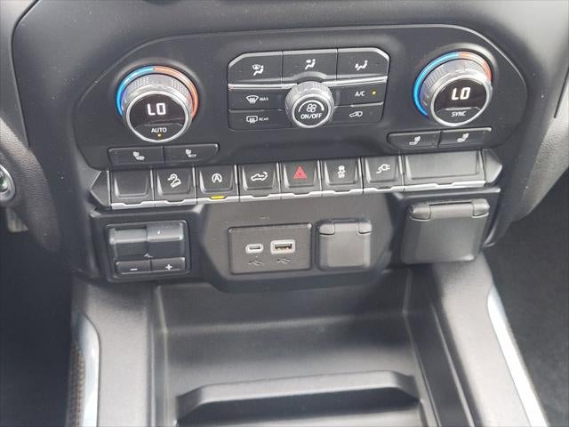 2020 Chevrolet Silverado 1500 4WD Crew Cab Short Bed RST