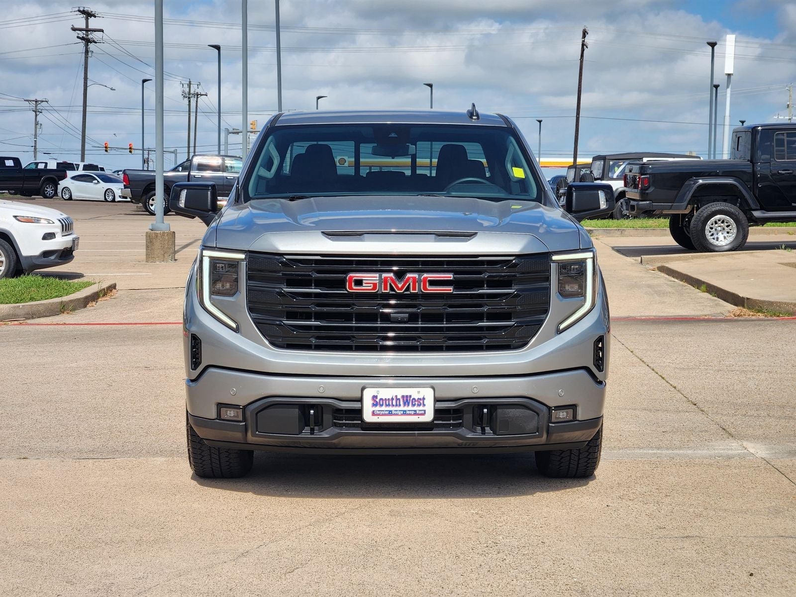 2025 GMC Sierra 1500 4WD Crew Cab Short Box Elevation with 3SB