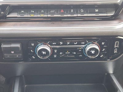 2022 GMC Sierra 1500 4WD Crew Cab Short Box SLT