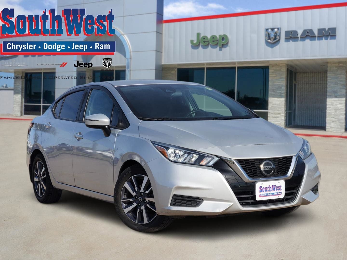 2020 Nissan Versa SV Xtronic CVT