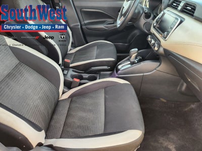 2020 Nissan Versa SV Xtronic CVT