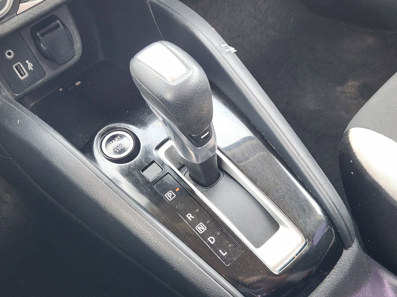 2020 Nissan Versa SV Xtronic CVT