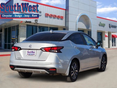 2020 Nissan Versa SV Xtronic CVT