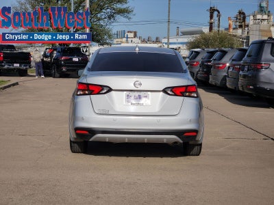 2020 Nissan Versa SV Xtronic CVT